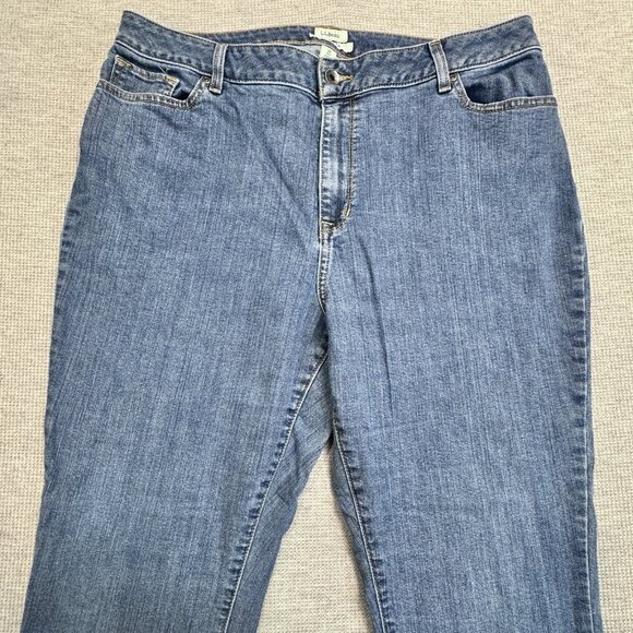 LL Bean Womens Size 18 Reg Blue Denim Classic Fit Jeans Straight Leg High Rise - Picture 3 of 13